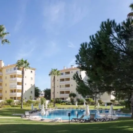 Отель Vilamoura Serenity *